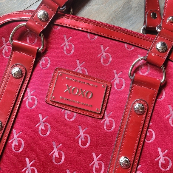 ❤️XOXO Bold Red and Pink Logo Satchel - Picture 6 of 8